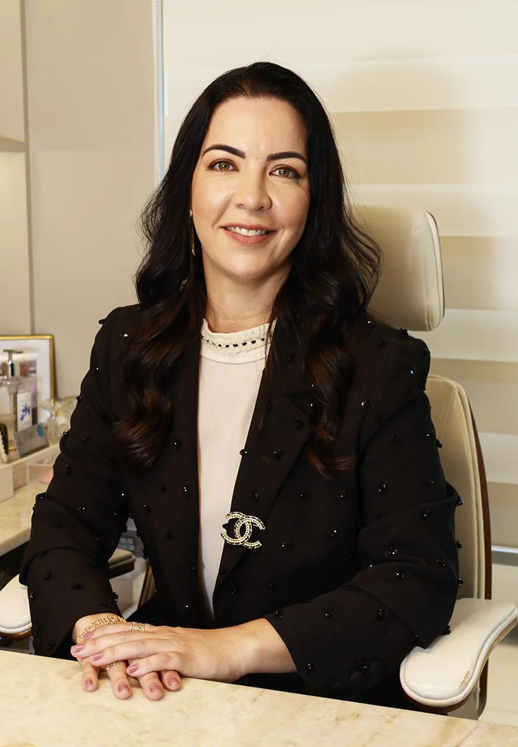 Dra. Suzana Viana, cliente da Conteúdo Todo Dia.
